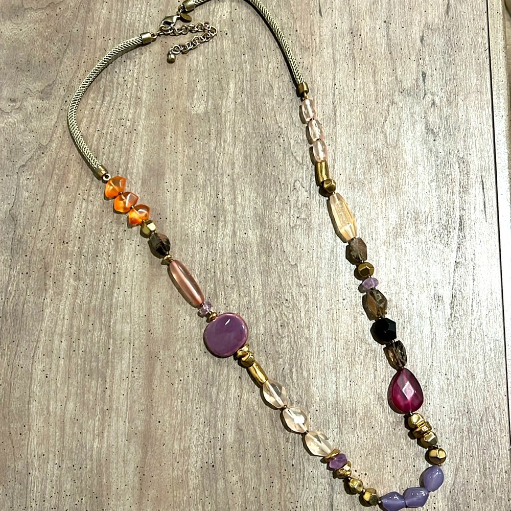 CHICO’S BEADED NECKLACE